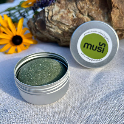 Hliníková dóza na tuhý Muši šampón