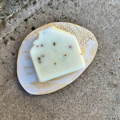 Mydelnička z dielne Keramika Svitek