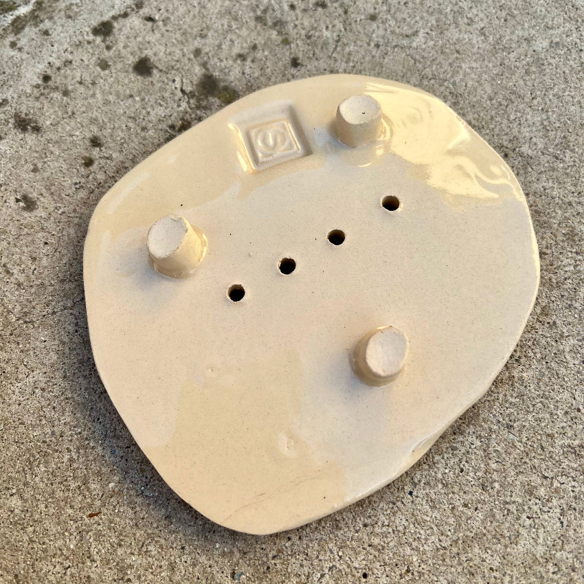 Mydelnička z dielne Keramika Svitek