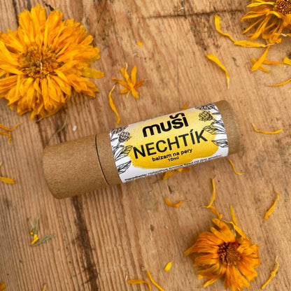 Prírodný nechtíkový balzam na pery Muši – ručne vyrobený, hojivý, na suché a popraskané pery
